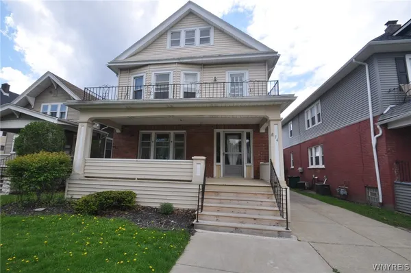 $1,800 | 74 Norwalk Avenue, Buffalo, NY 14216
