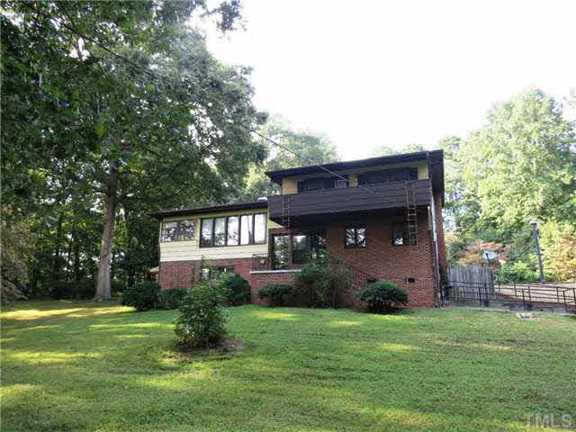 4700 St Thomas Place Raleigh, NC 27612 - Photo 20 of 25 Exterior Back