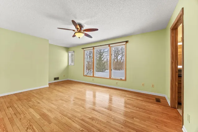 $475,000 | 19432 Judson Circle, Hutchinson, MN 55350