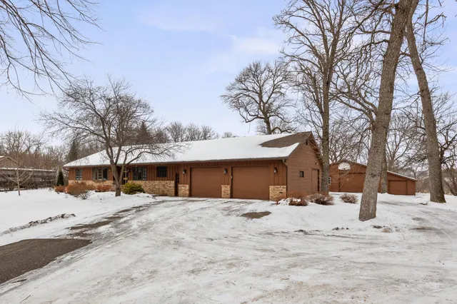 $475,000 | 19432 Judson Circle, Hutchinson, MN 55350