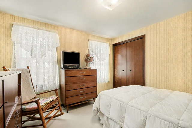 $500,000 | 2260 Elmridge Drive Northwest, Grand Rapids, MI 49504