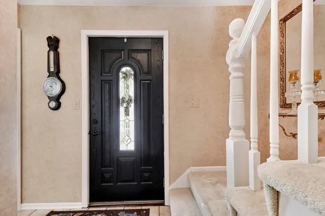 $500,000 | 2260 Elmridge Drive Northwest, Grand Rapids, MI 49504