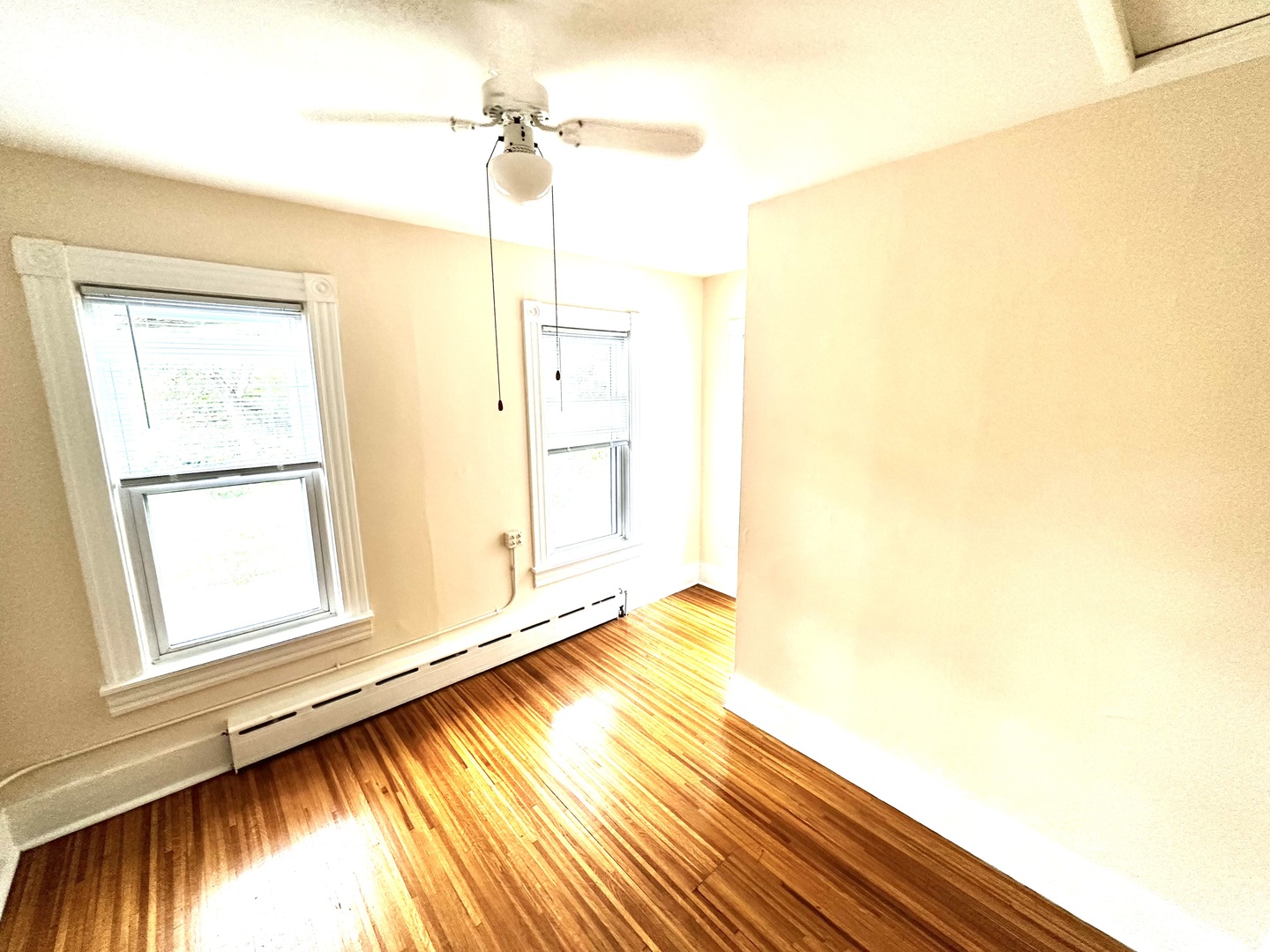 8 West Avenue Riverside, IL 60546 - Photo 5 of 29