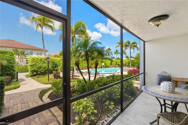 $1,775,000 | 1060 6th Street South, Unit 1060, Naples, FL 34102