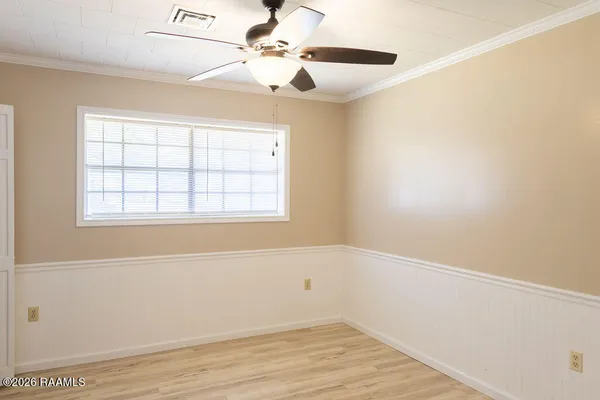 $185,000 | 1058 South Berwick Avenue, Basile, LA 70515