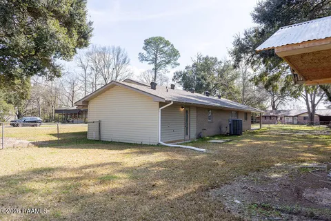 $185,000 | 1058 South Berwick Avenue, Basile, LA 70515