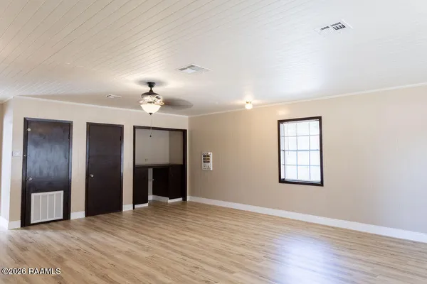 $185,000 | 1058 South Berwick Avenue, Basile, LA 70515