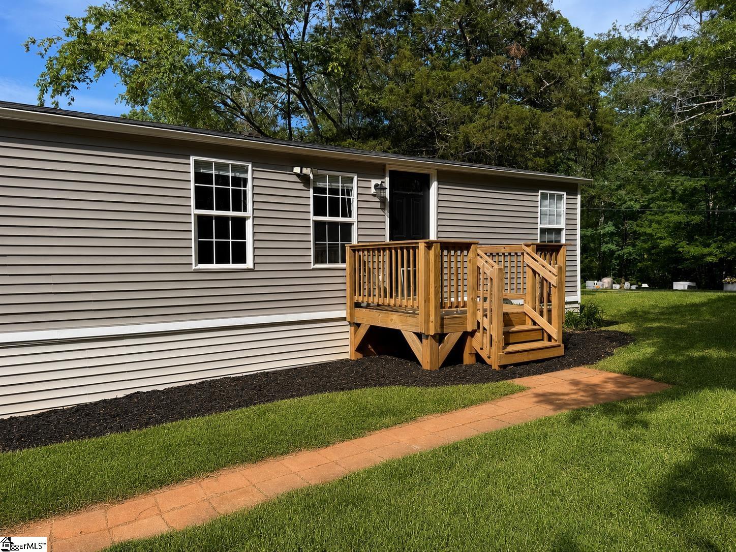 181 Woodland Road Marietta, SC 29661 - Photo 5 of 26