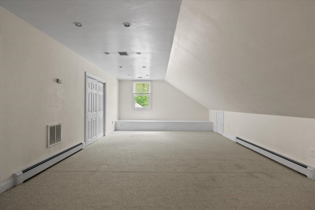 17 Bridle Path Walpole, MA 02081 - Photo 30 of 40