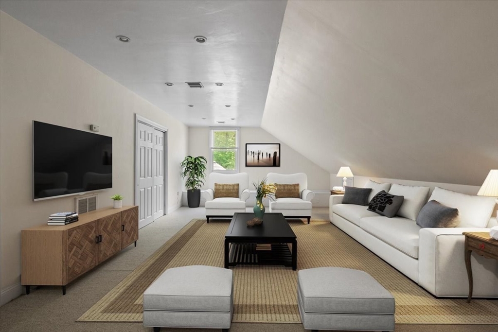 17 Bridle Path Walpole, MA 02081 - Photo 31 of 40