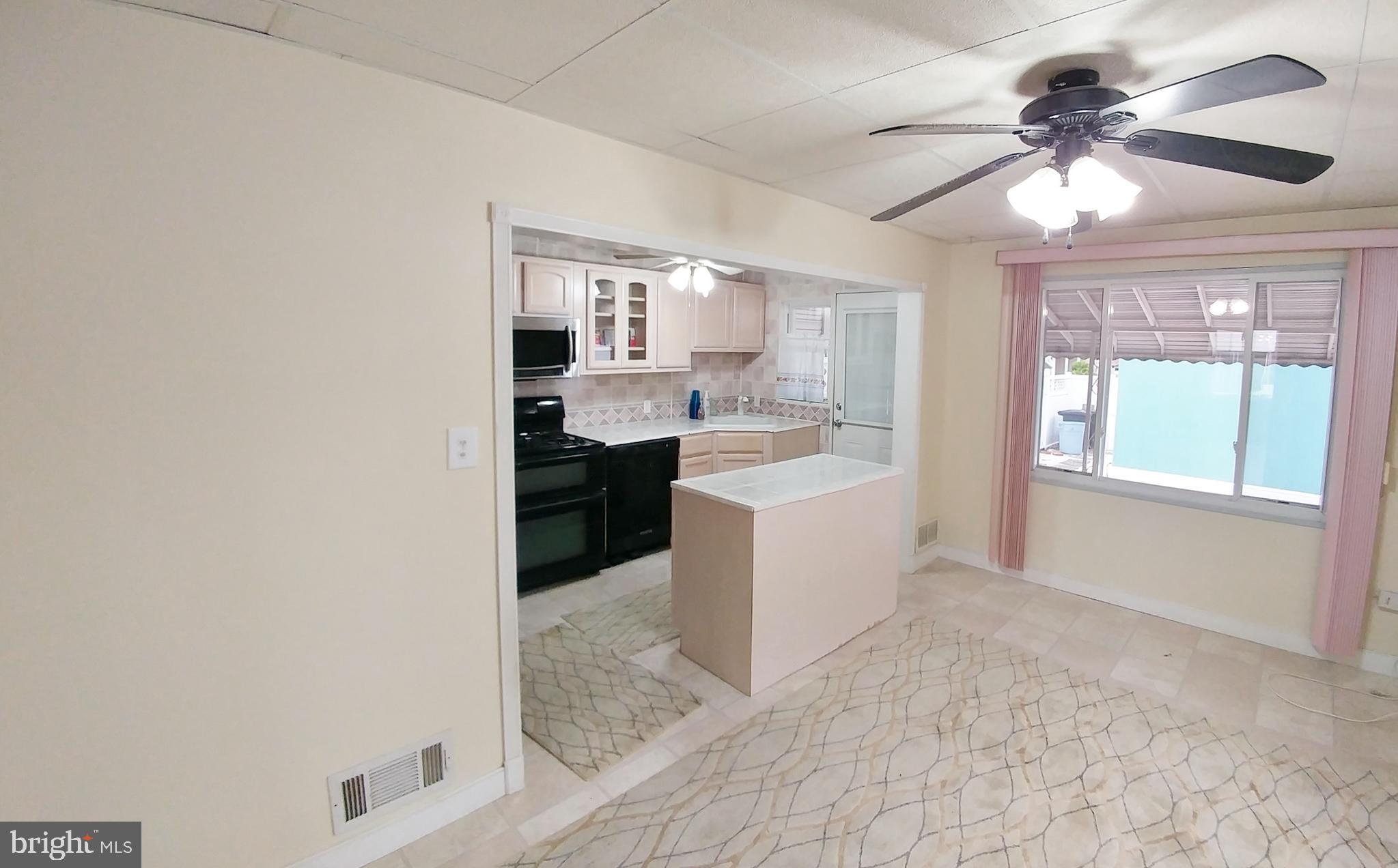 125 Riverthorn Road Baltimore, MD 21220 - Photo 8 of 28