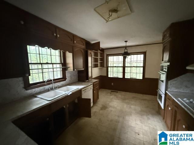 749 Forestwood Road Birmingham, AL 35214 - Photo 3 of 14