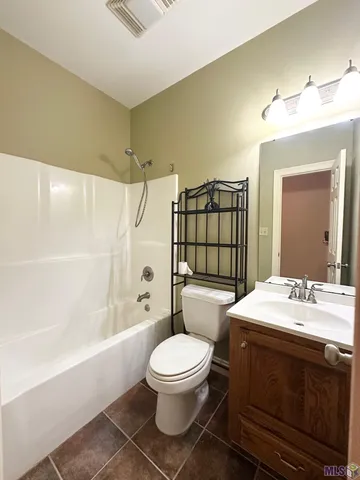 $240,000 | 258 Dove Tail Drive, Gray, LA 70359