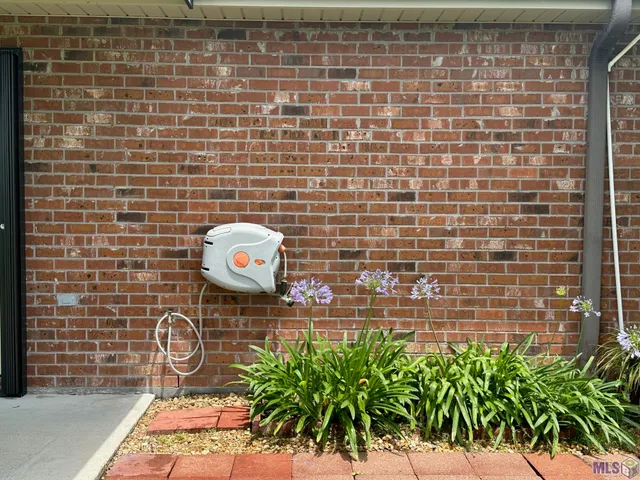 $240,000 | 258 Dove Tail Drive, Gray, LA 70359