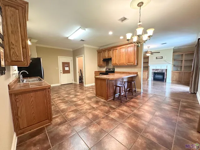 $240,000 | 258 Dove Tail Drive, Gray, LA 70359