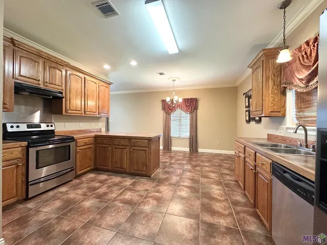 $240,000 | 258 Dove Tail Drive, Gray, LA 70359