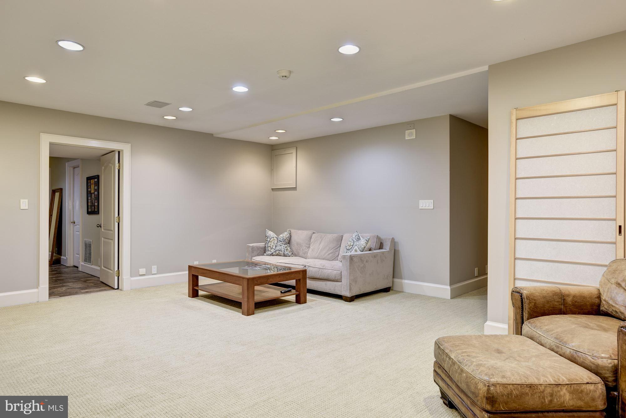 1127 Bellview Road McLean, VA 22102 - Photo 27 of 44 LL Recreation Room