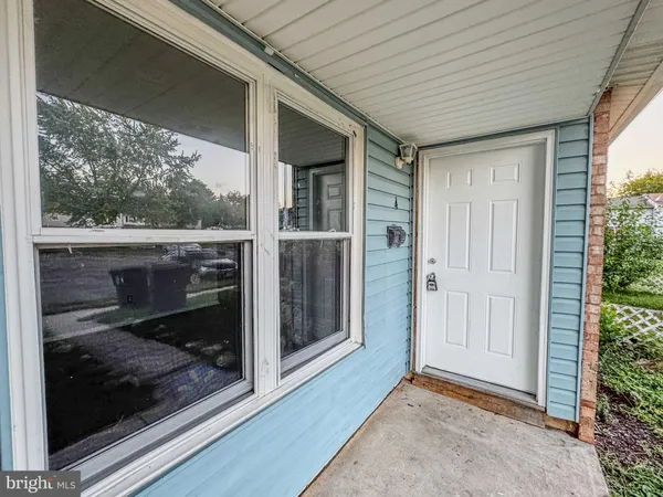 $2,500 | 4 Milstone Court, Sicklerville, NJ 08081