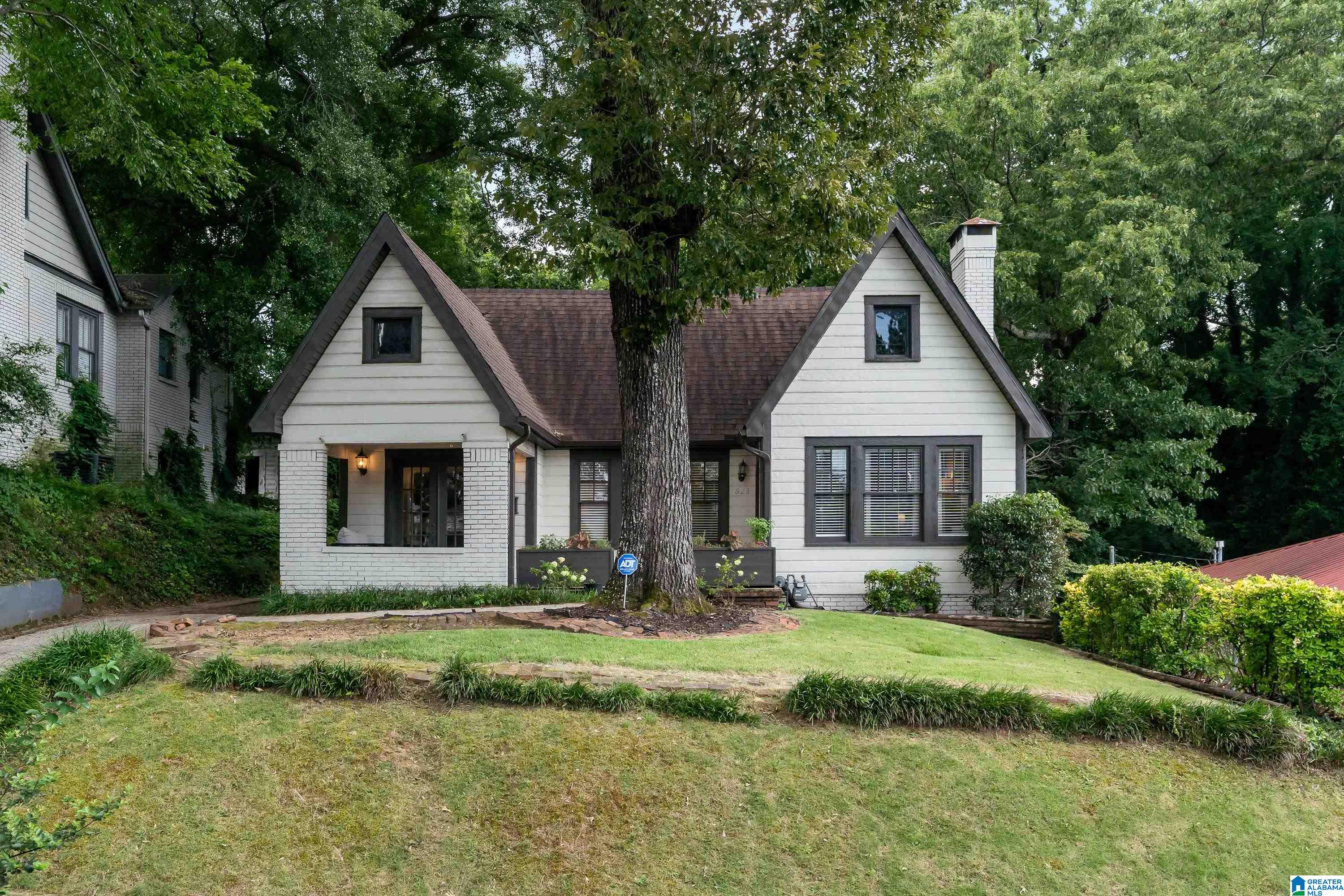 528 85th Street South Birmingham, AL 35206 - Photo 3 of 36