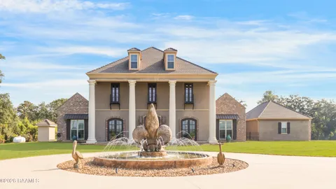 $1,425,000 | 7503 Sugar Oaks Road, New Iberia, LA 70563
