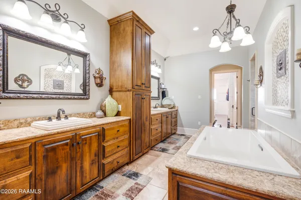 $1,425,000 | 7503 Sugar Oaks Road, New Iberia, LA 70563