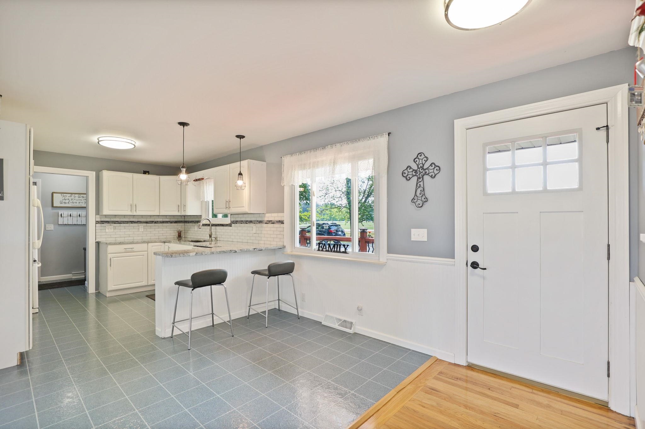 4864 Barnes Road Millington, MI 48746 - Photo 15 of 47