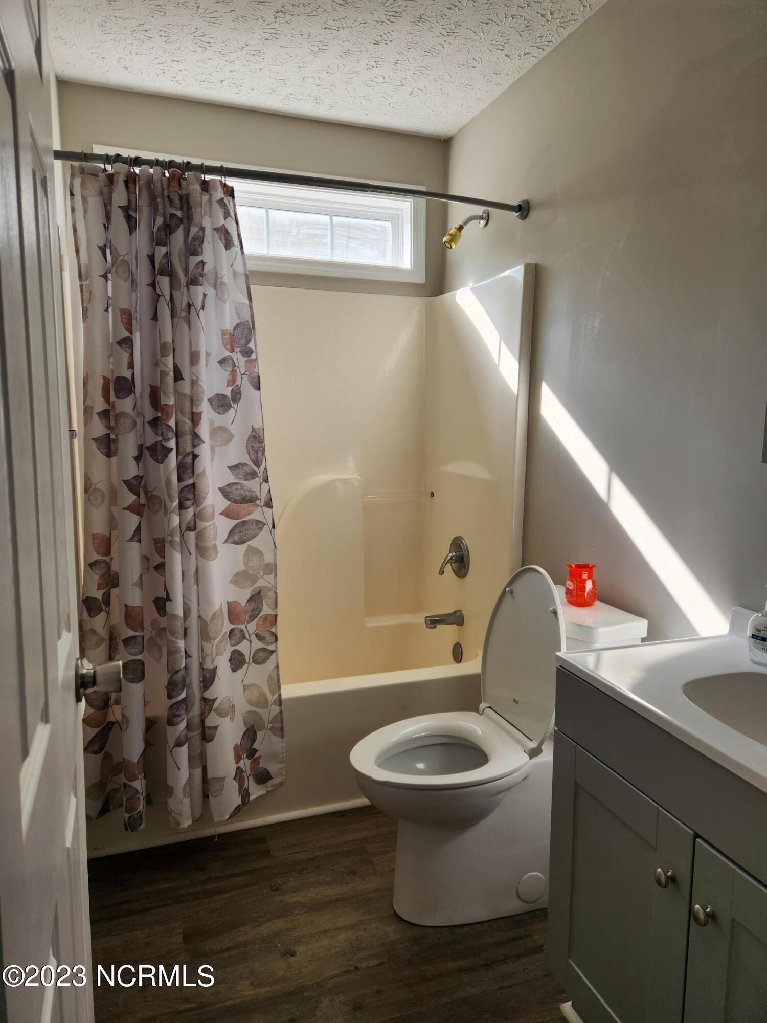 334 Foxhall Road Newport, NC 28570 - Photo 12 of 16 Bathroom 2