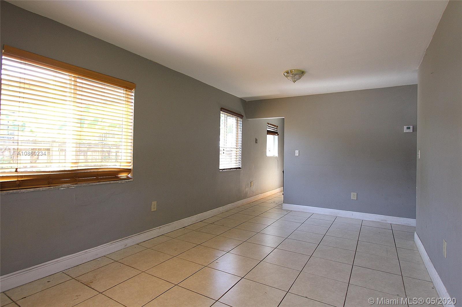 11233 Southwest 7th Street Miami, FL 33174 - Photo 3 of 16 Gallery Image 3