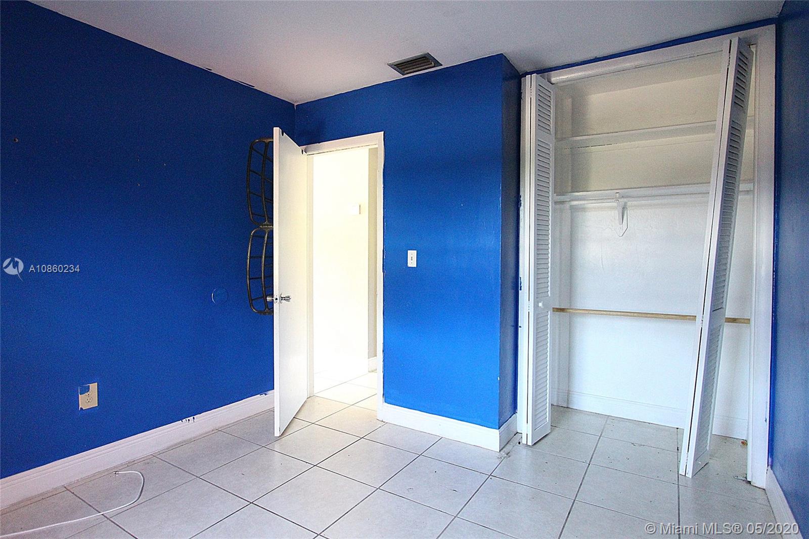 11233 Southwest 7th Street Miami, FL 33174 - Photo 6 of 16 Gallery Image 6