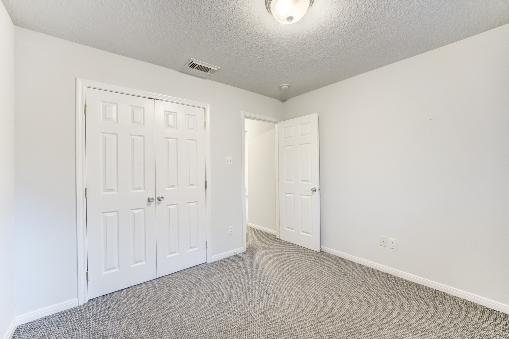 1140 Thomas Drive Angleton, TX 77515 - Photo 26 of 31
