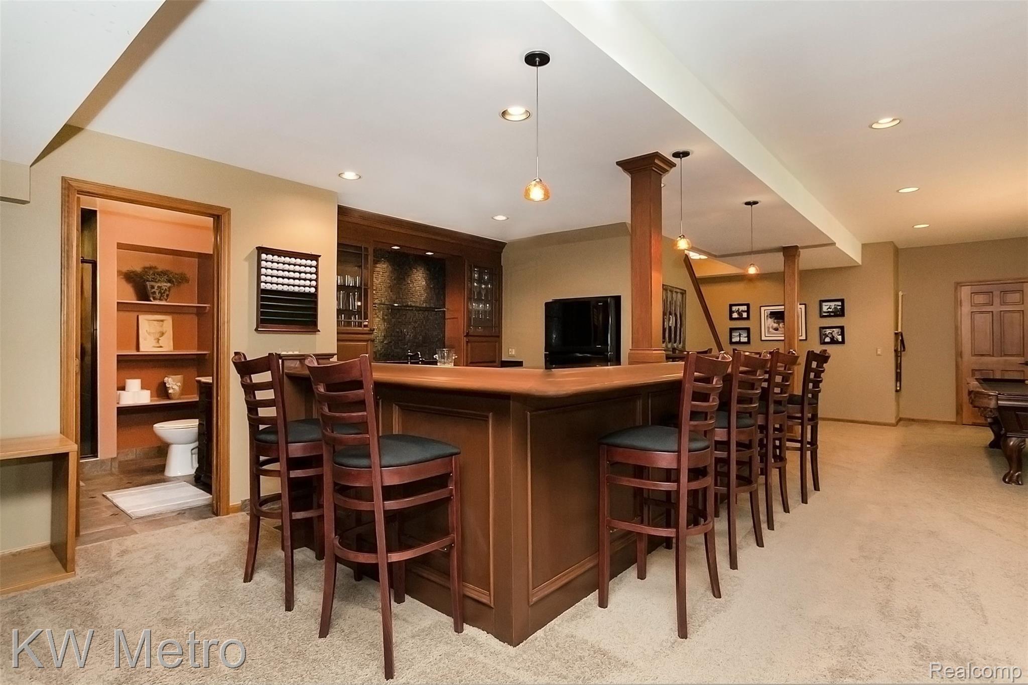 1611 Wakefield Court Rochester, MI 48306 - Photo 42 of 59 Wakefield-42.jpg