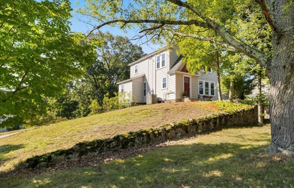 63 Billerica Road Chelmsford, MA 01824 - Photo 29 of 39 Gallery Image 29