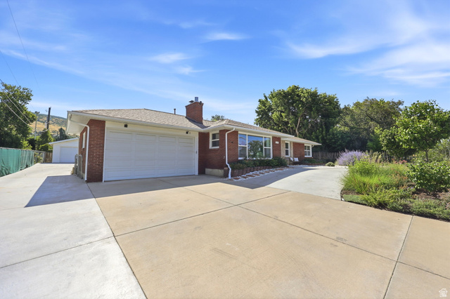 1180 North 400 East Bountiful, UT 84010 - Photo 6 of 50 Front house