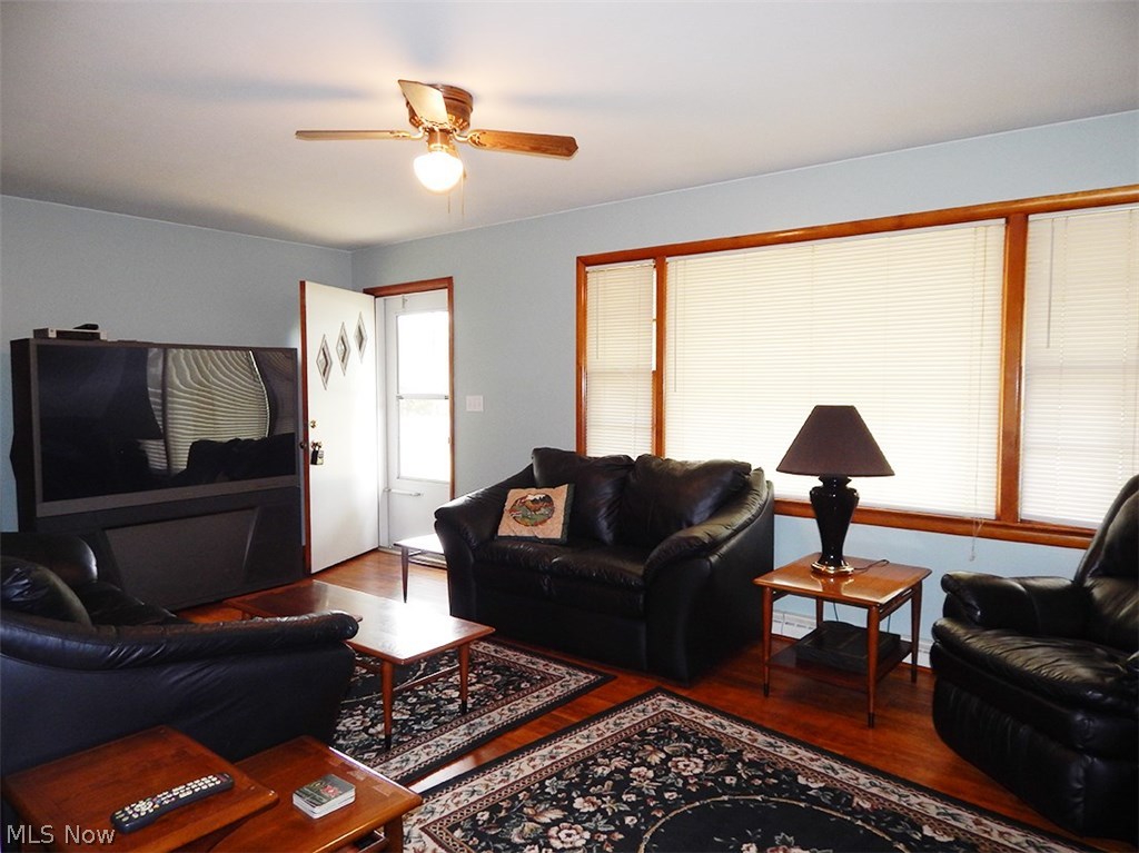 5875 Ryan Road Medina, OH 44256 - Photo 3 of 20 Gallery Image 3