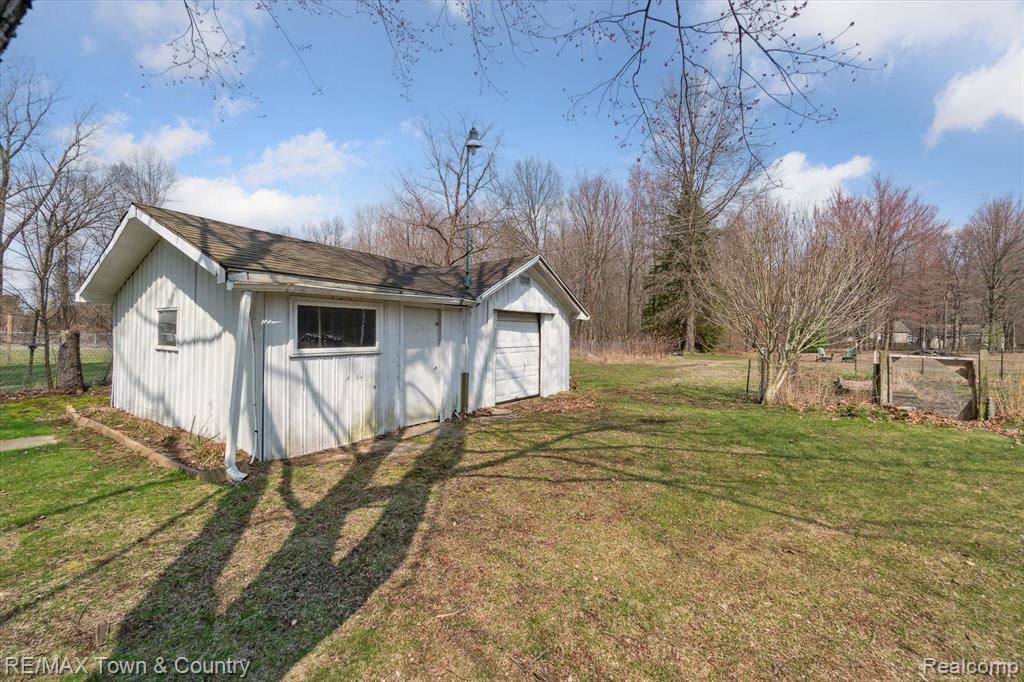 11406 Vienna Road Montrose, MI 48457 - Photo 38 of 48 Gallery Image 38