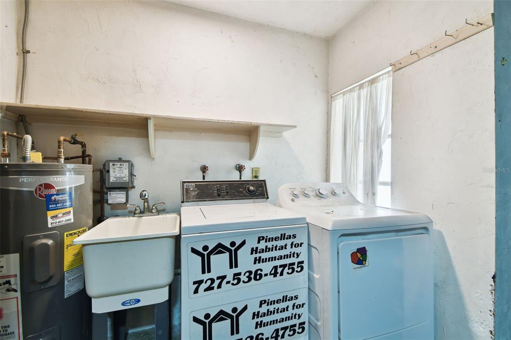 2101 Sunset Point Road, Unit 201 Clearwater, FL 33765 - Photo 48 of 72 Gallery Image 48