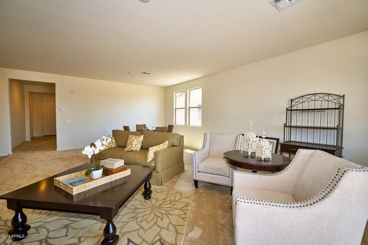 7556 West Darrel Road Laveen, AZ 85339 - Photo 24 of 40 Great Room3