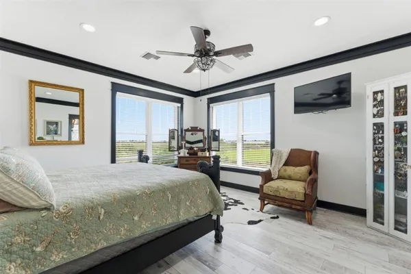 $457,240 | 113 Deltra Hardin Road, Hackberry, LA 70645
