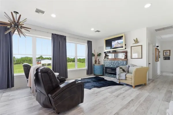 $457,240 | 113 Deltra Hardin Road, Hackberry, LA 70645