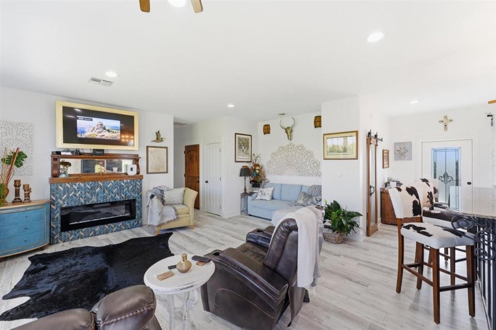 113 Deltra Hardin Road Hackberry, LA 70645 - Photo 7 of 44