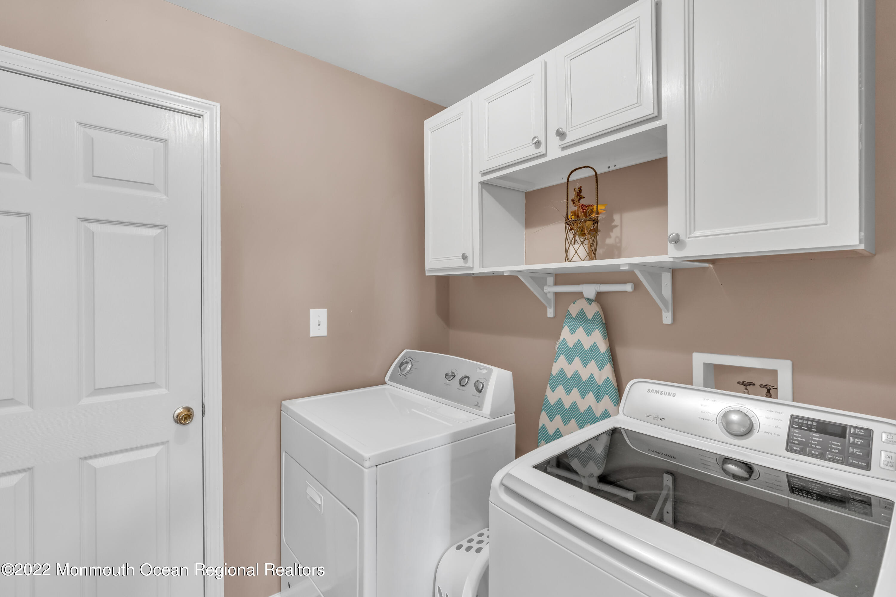 9 Dolphin Court Jackson, NJ 08527 - Photo 22 of 69 022_dsc00367