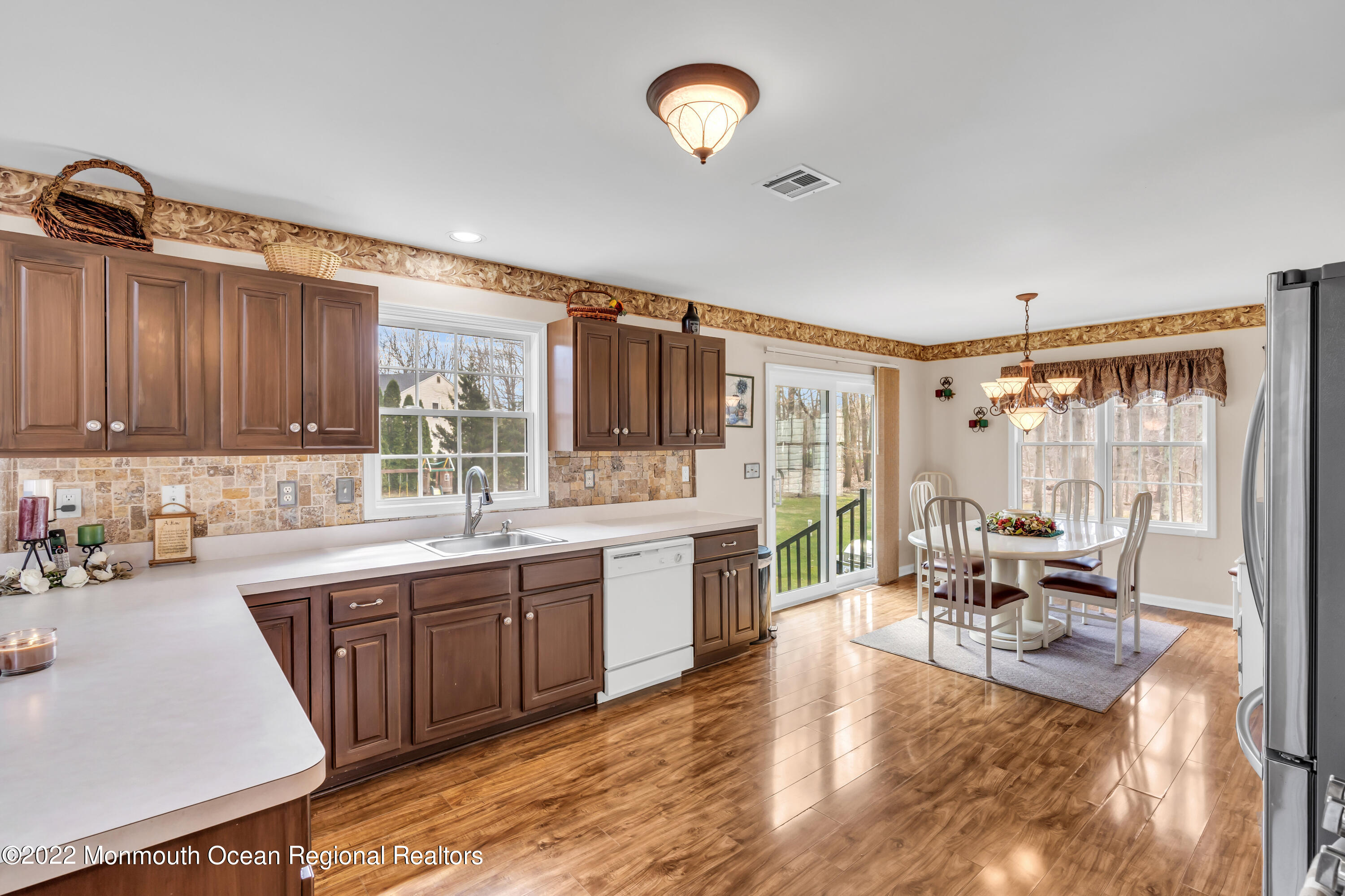 9 Dolphin Court Jackson, NJ 08527 - Photo 23 of 69 023_dsc00372