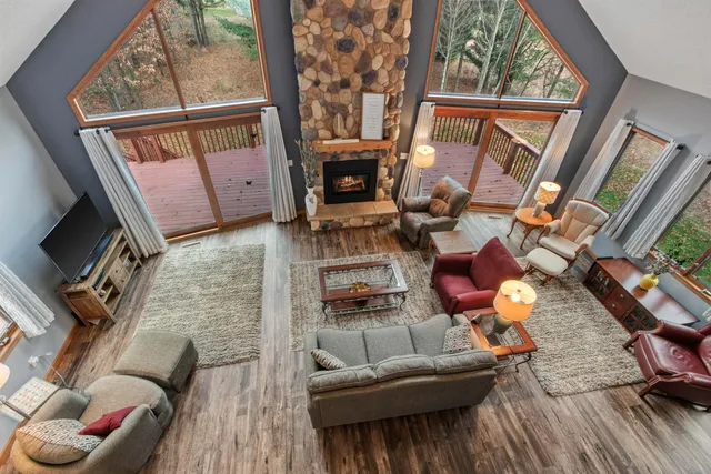 $575,000 | 1194 Archer Avenue, Rome, WI 54457