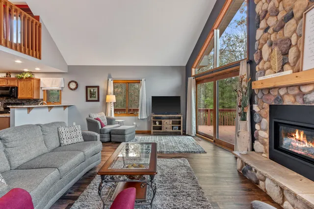 $575,000 | 1194 Archer Avenue, Rome, WI 54457