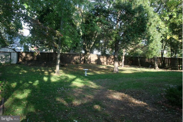 8639 Weems Road Manassas, VA 20110 - Photo 11 of 16 View