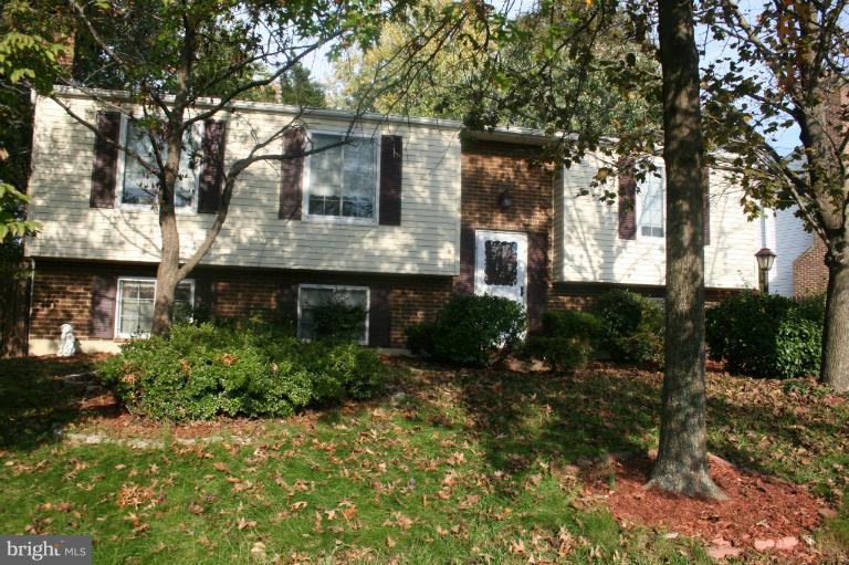 8639 Weems Road Manassas, VA 20110 - Photo 16 of 16 Exterior (Rear)