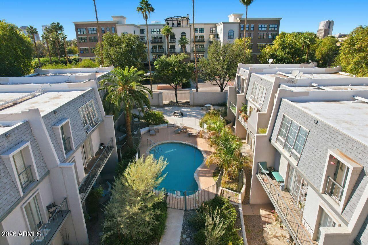 1004 East Osborn Road, Unit E Phoenix, AZ 85014 - Photo 20 of 32 Community Air