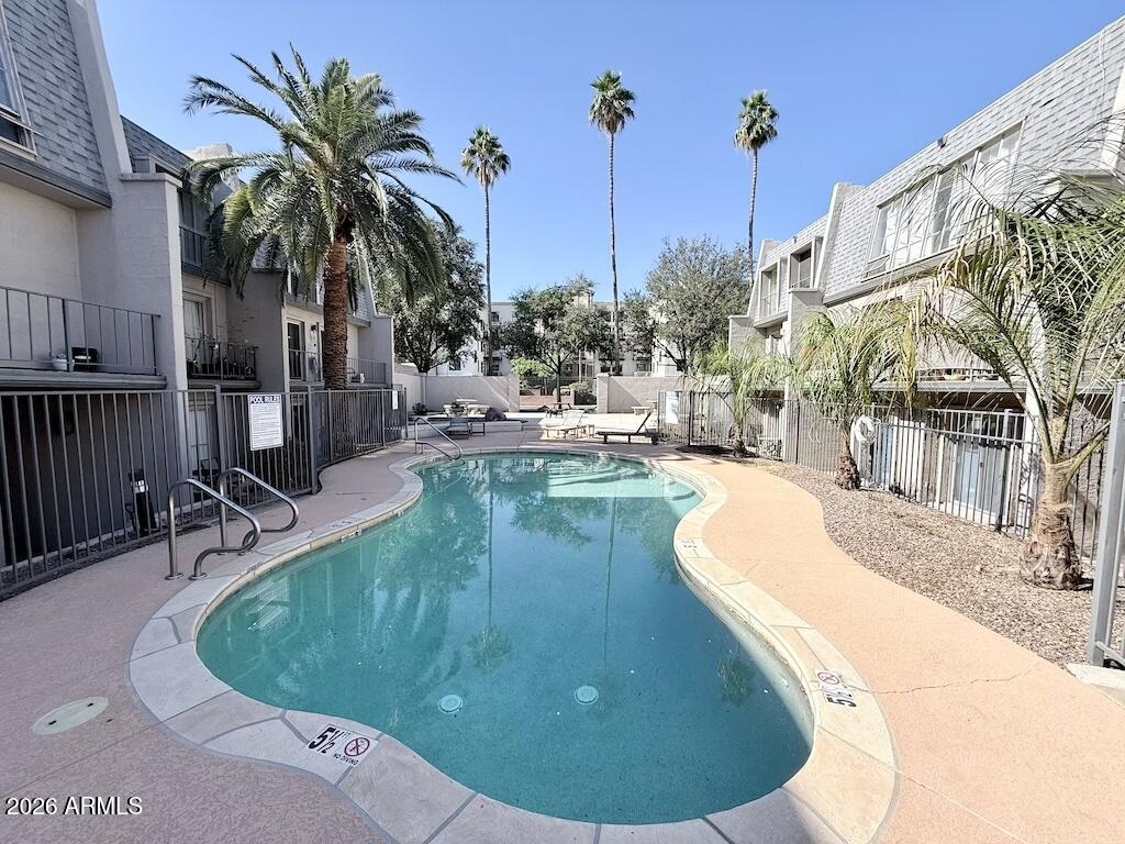 1004 East Osborn Road, Unit E Phoenix, AZ 85014 - Photo 21 of 32 Pool
