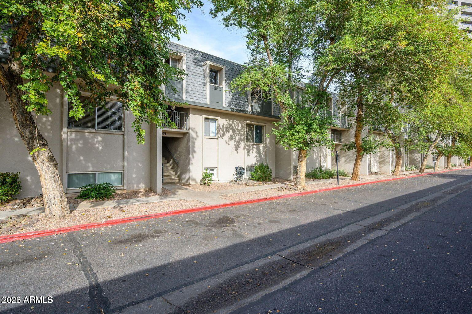 1004 East Osborn Road, Unit E Phoenix, AZ 85014 - Photo 2 of 32 1004 E