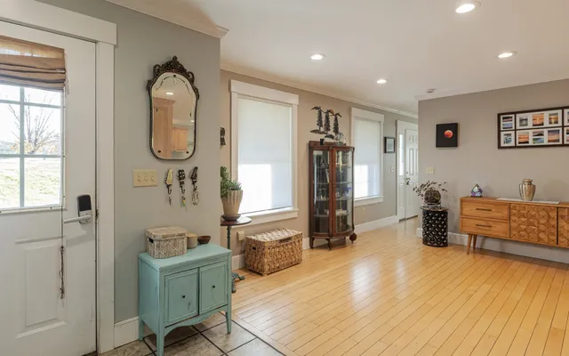 $750,000 | 300 Wentworth Road, Walpole, NH 03608